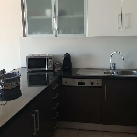 Quinta Do Pinheiro شقة